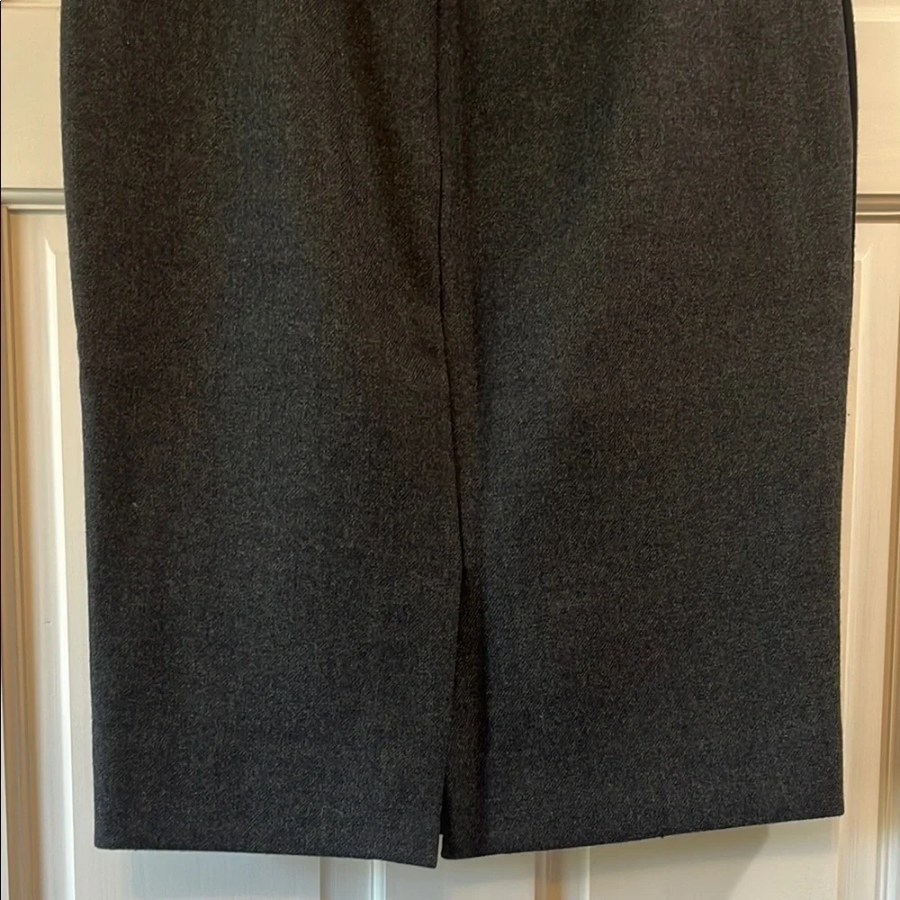 J. Crew No. 2 Pencil Gray Black Knee-Length Wool Skirt - Size 4